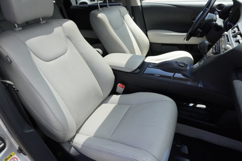 Used 2013 Lexus RX 450h AWD w/ Navigation Pkg image 24