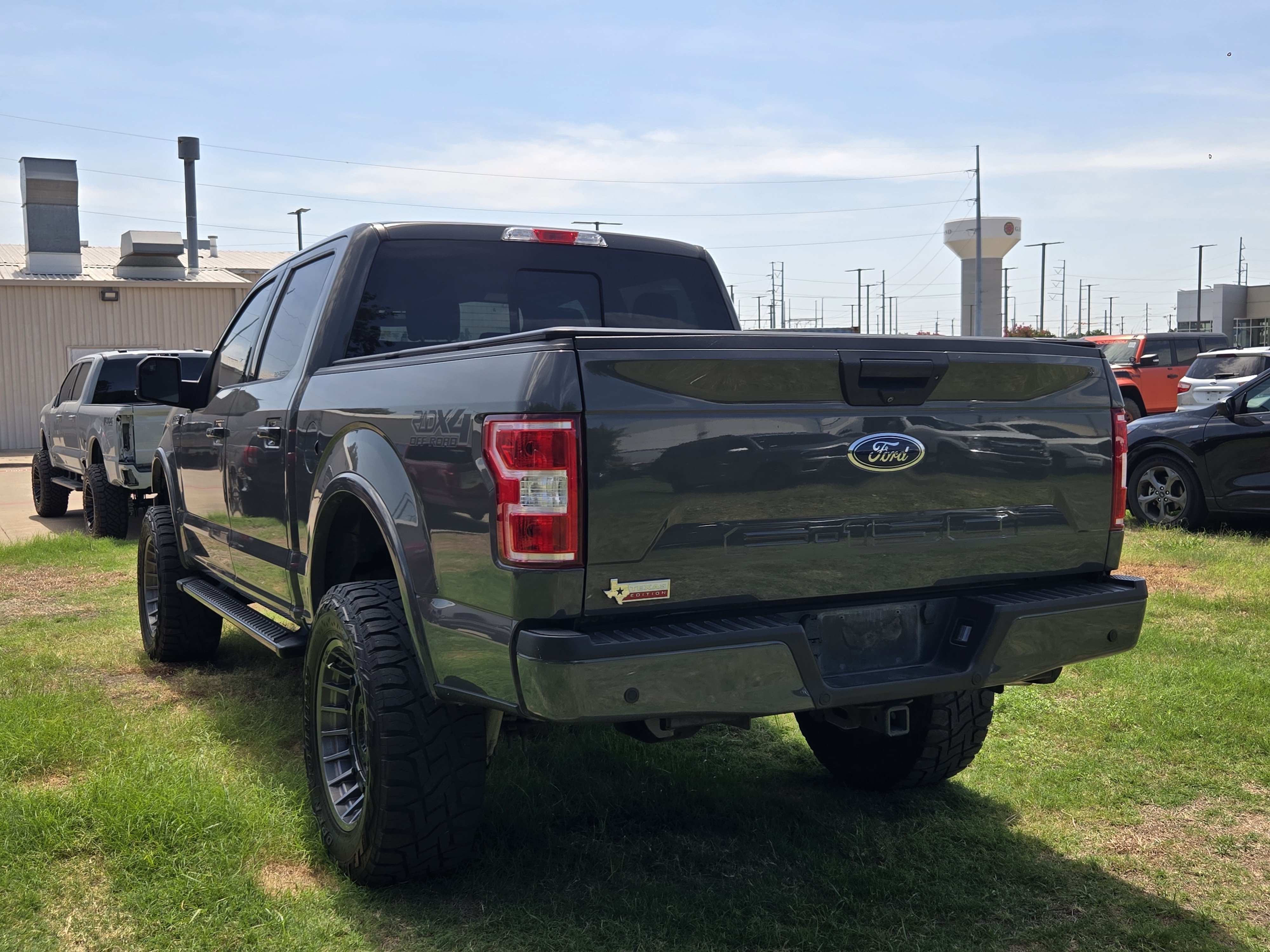Used 2020 Ford F150 XLT w/ Equipment Group 302A Luxury AWD/4WD image 4