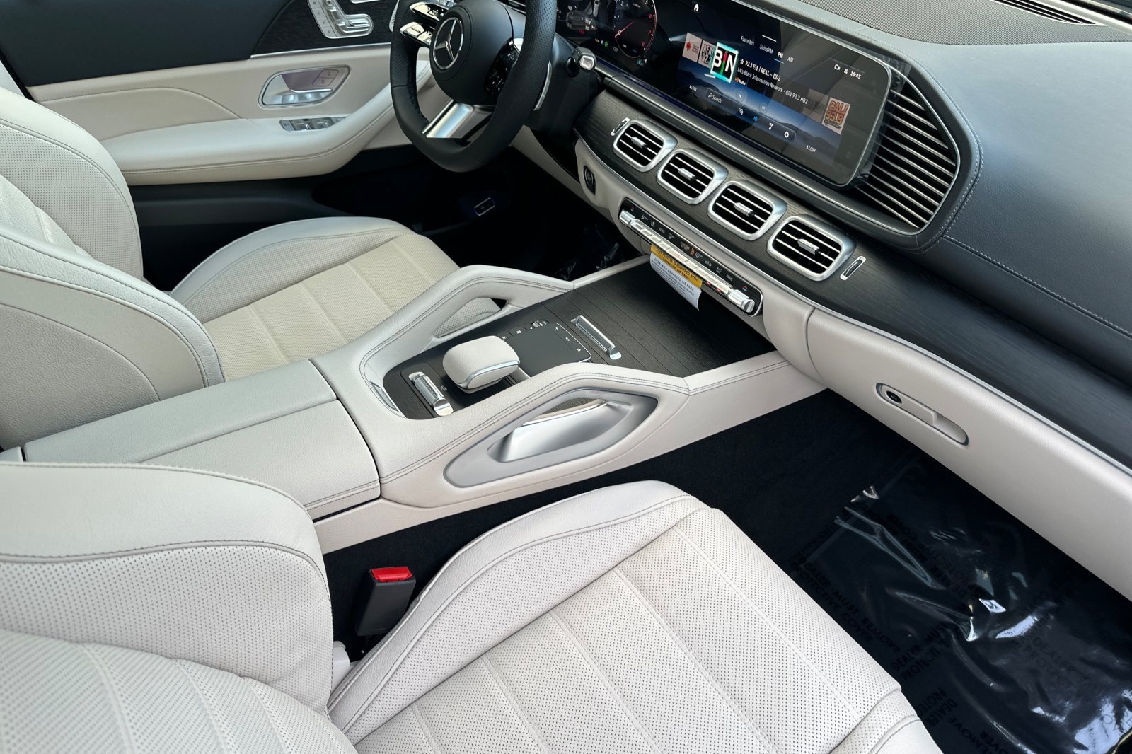 New 2026 Mercedes-Benz GLS 450 4MATIC image 16