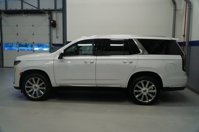 Used 2023 Cadillac Escalade Premium Luxury Platinum AWD/4WD image 2