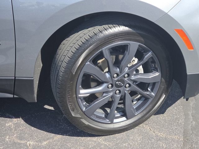 Used 2024 Chevrolet Equinox RS w/ LPO, Floor Liner Package FWD image 22