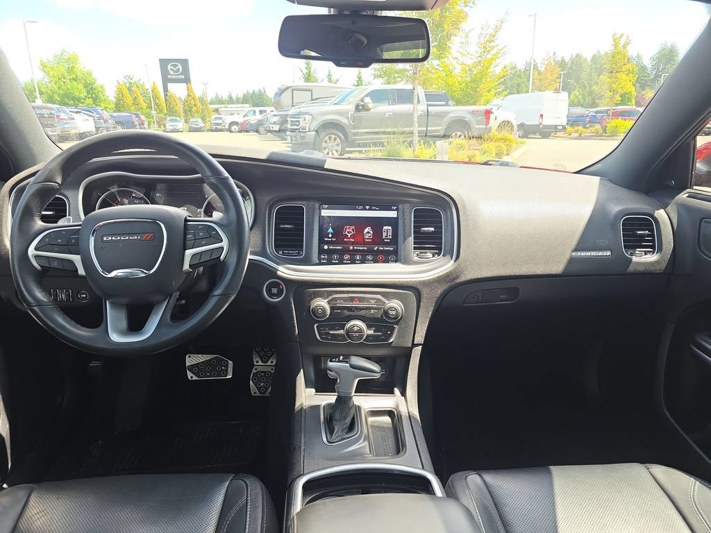 Used 2018 Dodge Charger R/T w/ Plus Group RWD image 6