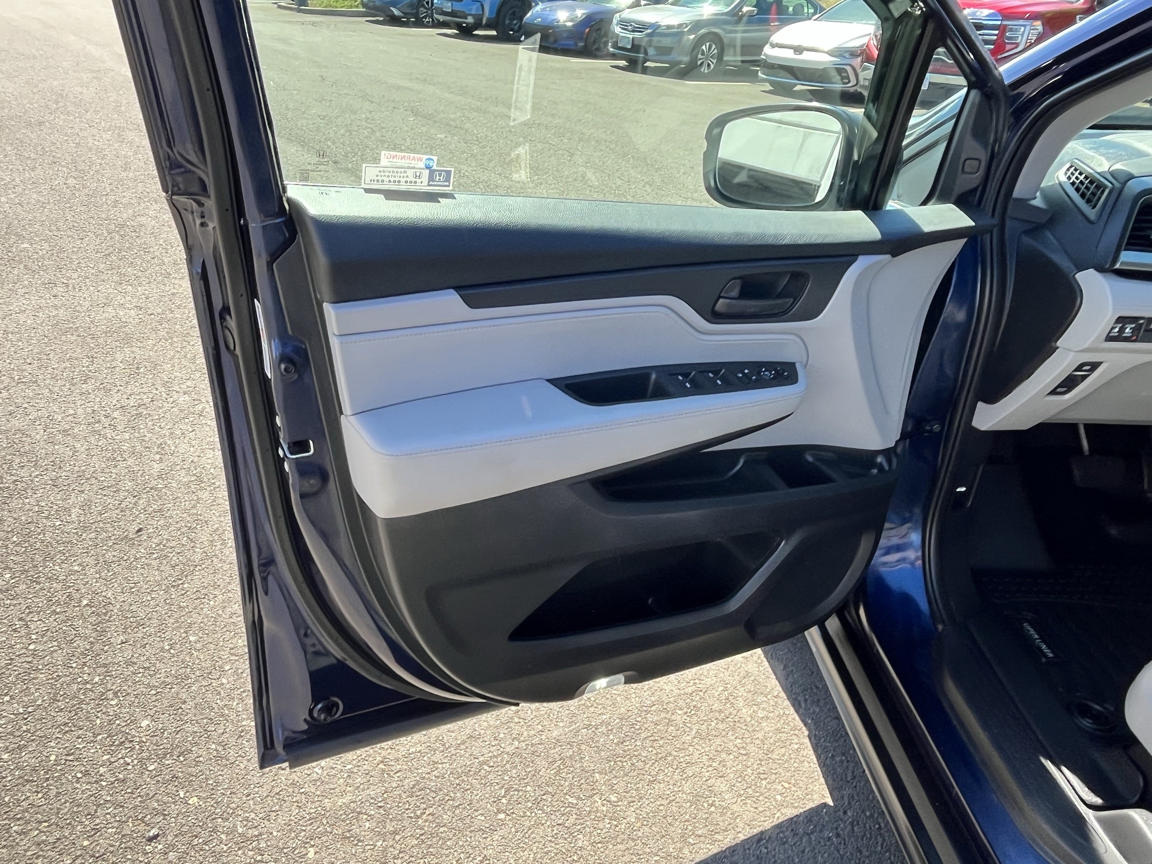 Used 2020 Honda Odyssey EX image 15