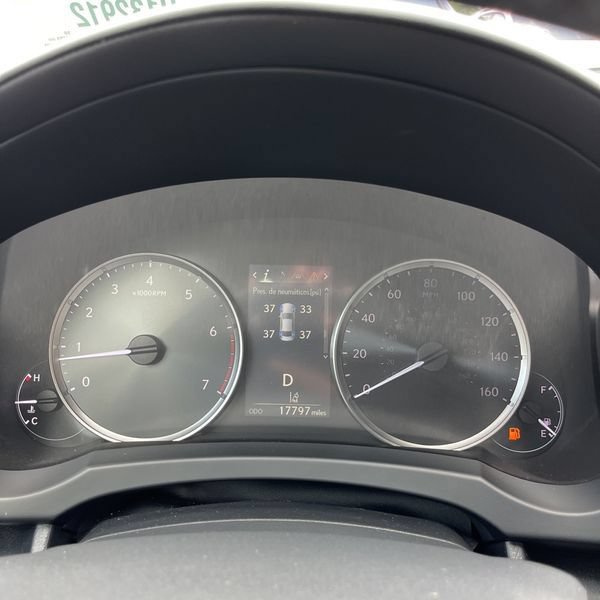 Used 2024 Lexus IS 300 w/ Premium Package RWD image 41
