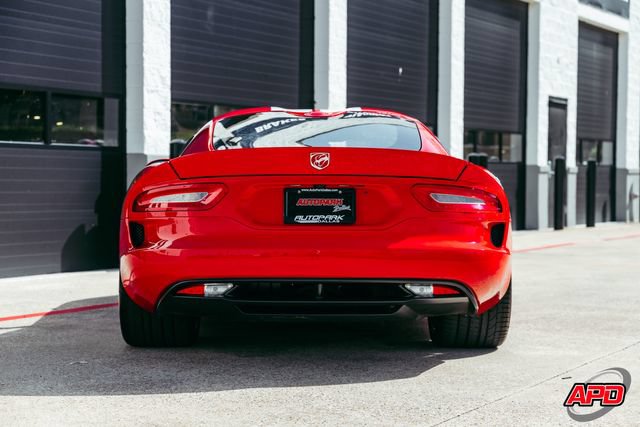 Used 2014 SRT Viper SRT-10 w/ Grand Touring Package RWD image 16
