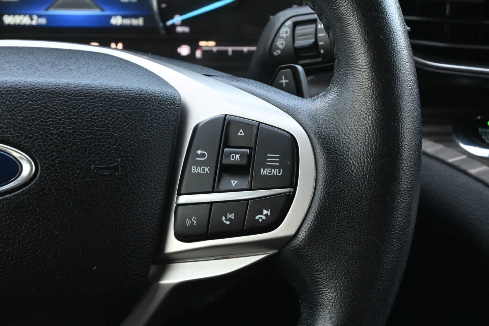 Used 2021 Ford Explorer Limited w/ Hybrid Equipment Group 310A AWD/4WD image 10