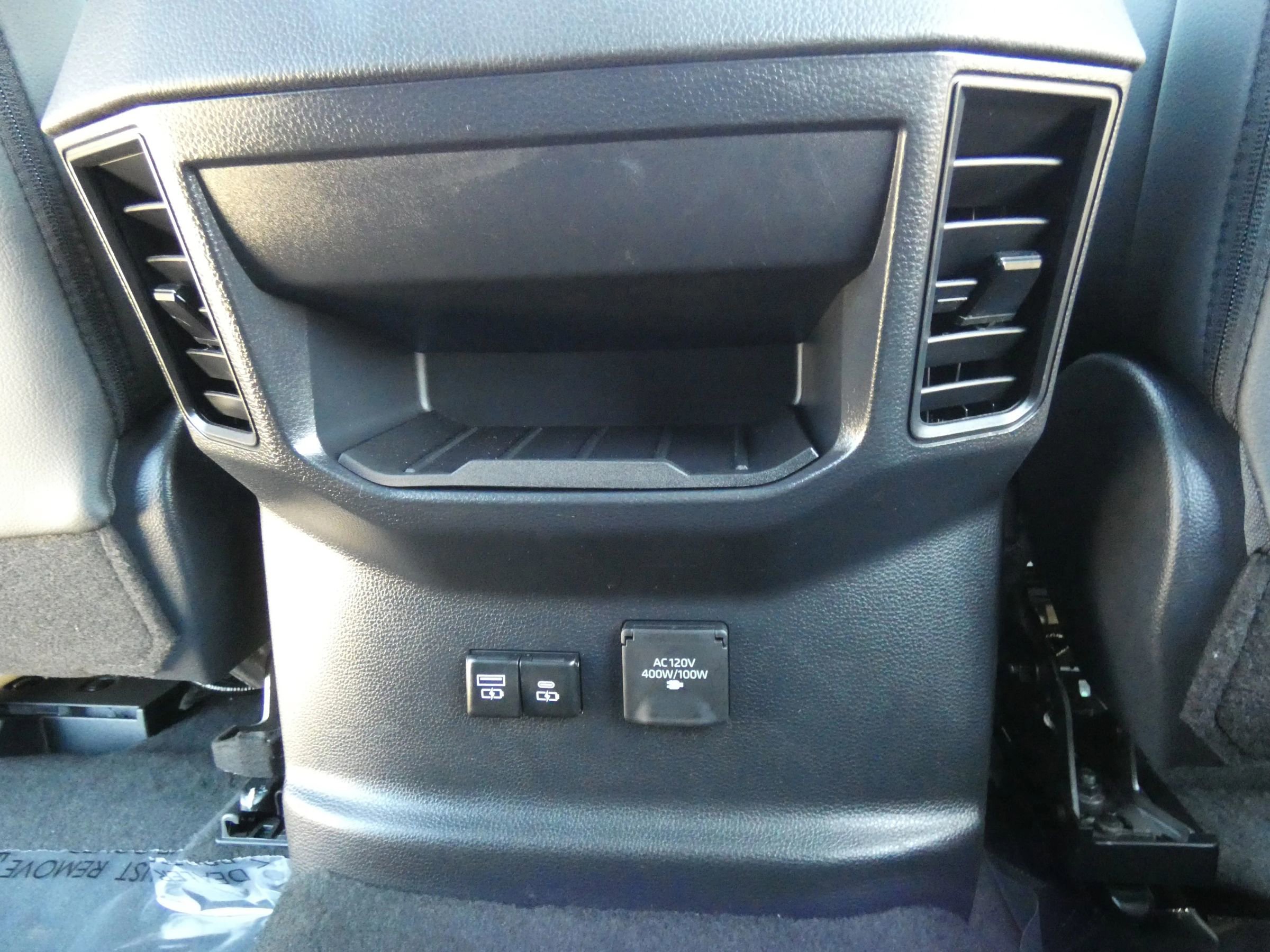 Used 2025 Toyota Tundra Limited image 56