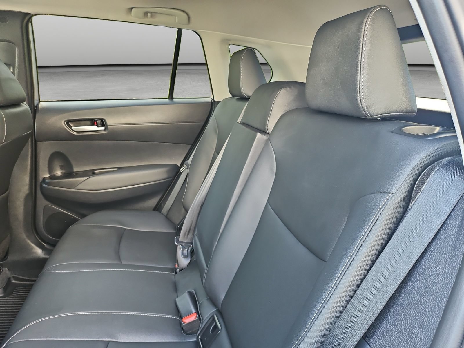 Used 2026 Toyota Corolla Cross XLE w/ Convenience Package FWD image 42