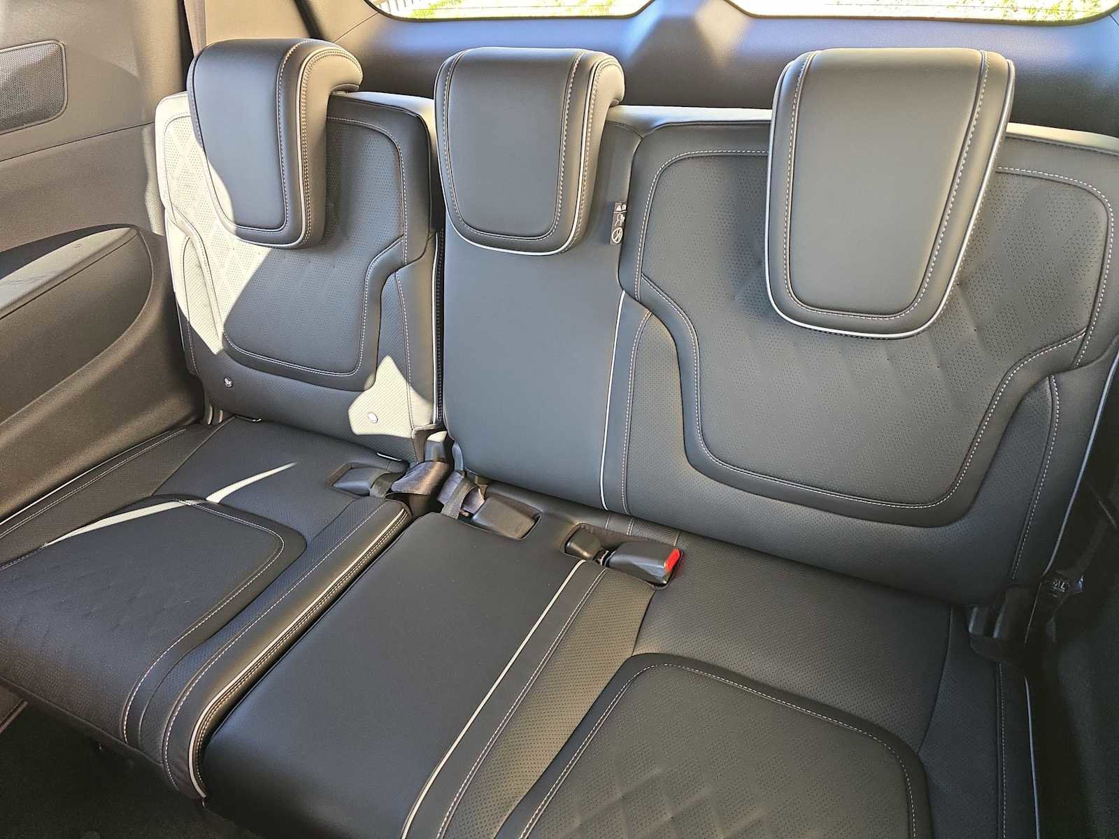 New 2026 INFINITI QX80 Autograph w/ Premium Cargo Package image 10