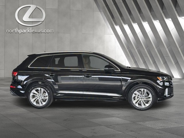 Used 2021 Audi Q7 2.0T Premium Plus AWD/4WD image 4