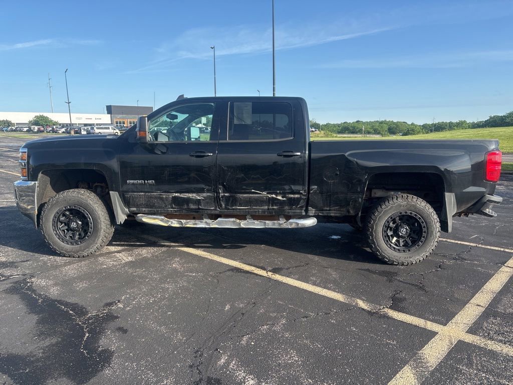 Used 2018 Chevrolet Silverado 2500 LT w/ All Star Edition AWD/4WD image 8