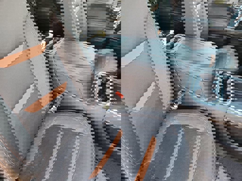 Used 2023 GMC Sierra 2500 AT4 w/ AT4 Premium Plus Package image 15