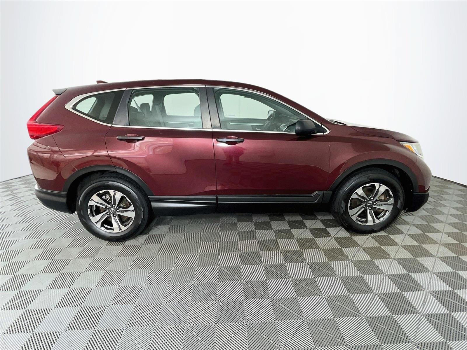 Used 2019 Honda CR-V LX image 12