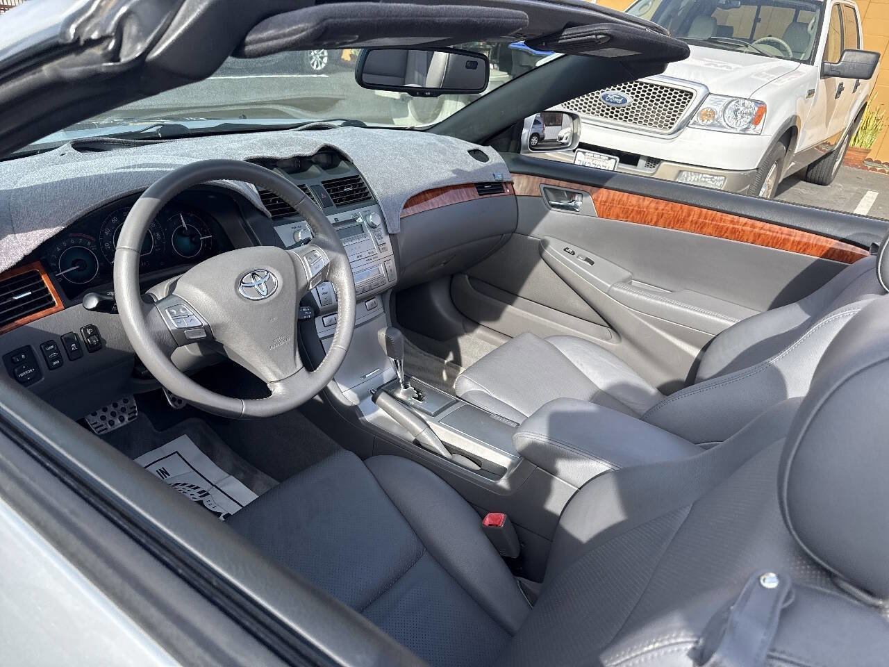 Used 2007 Toyota Solara SLE FWD image 11