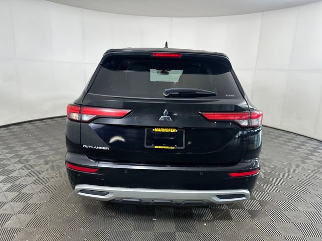 Used 2024 Mitsubishi Outlander SE image 4