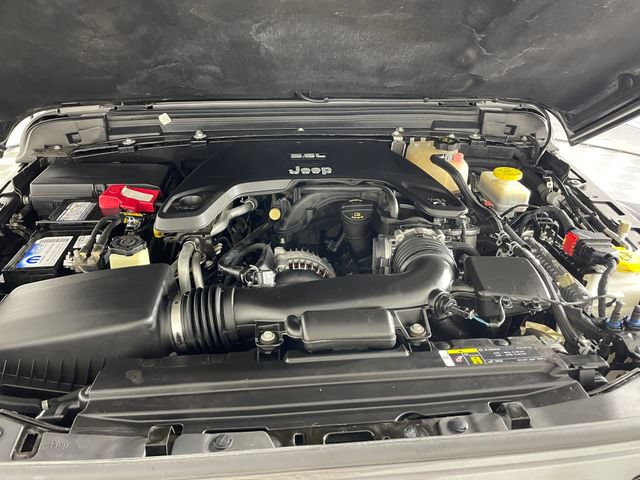 Used 2019 Jeep Wrangler Unlimited Rubicon AWD/4WD image 23