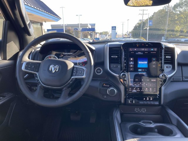 Used 2025 RAM 1500 Big Horn RWD image 12