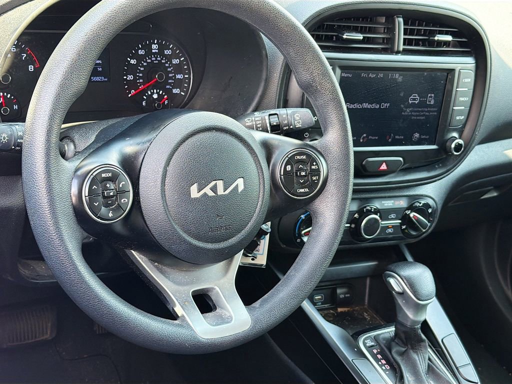 Used 2022 Kia Soul LX FWD image 29