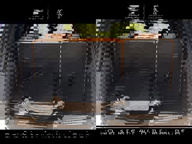 Certified 2025 Cadillac Escalade Premium Luxury w/ LPO, Floor Liner Package image 33