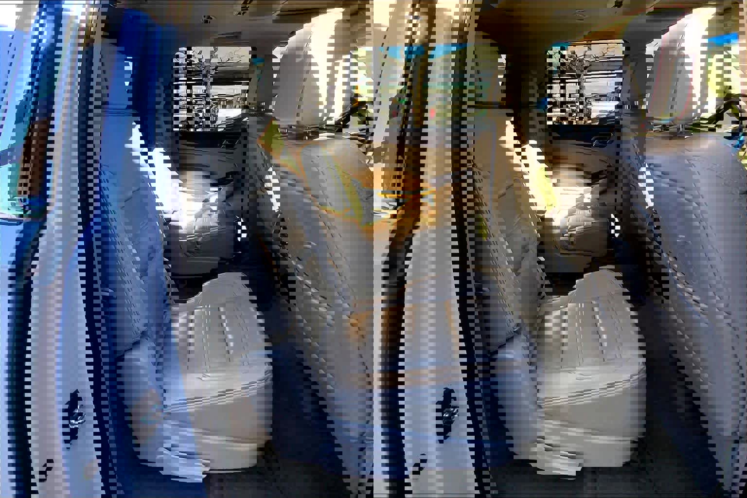 Used 2016 GMC Yukon XL Denali w/ Open Road Package image 18