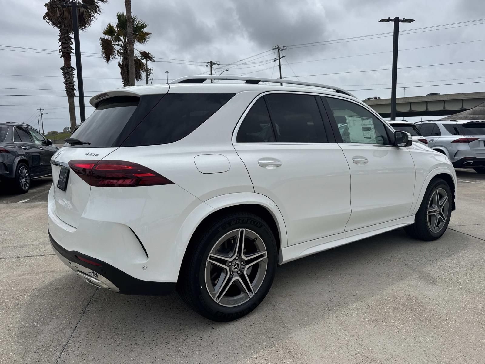 New 2026 Mercedes-Benz GLE 580 4MATIC image 4