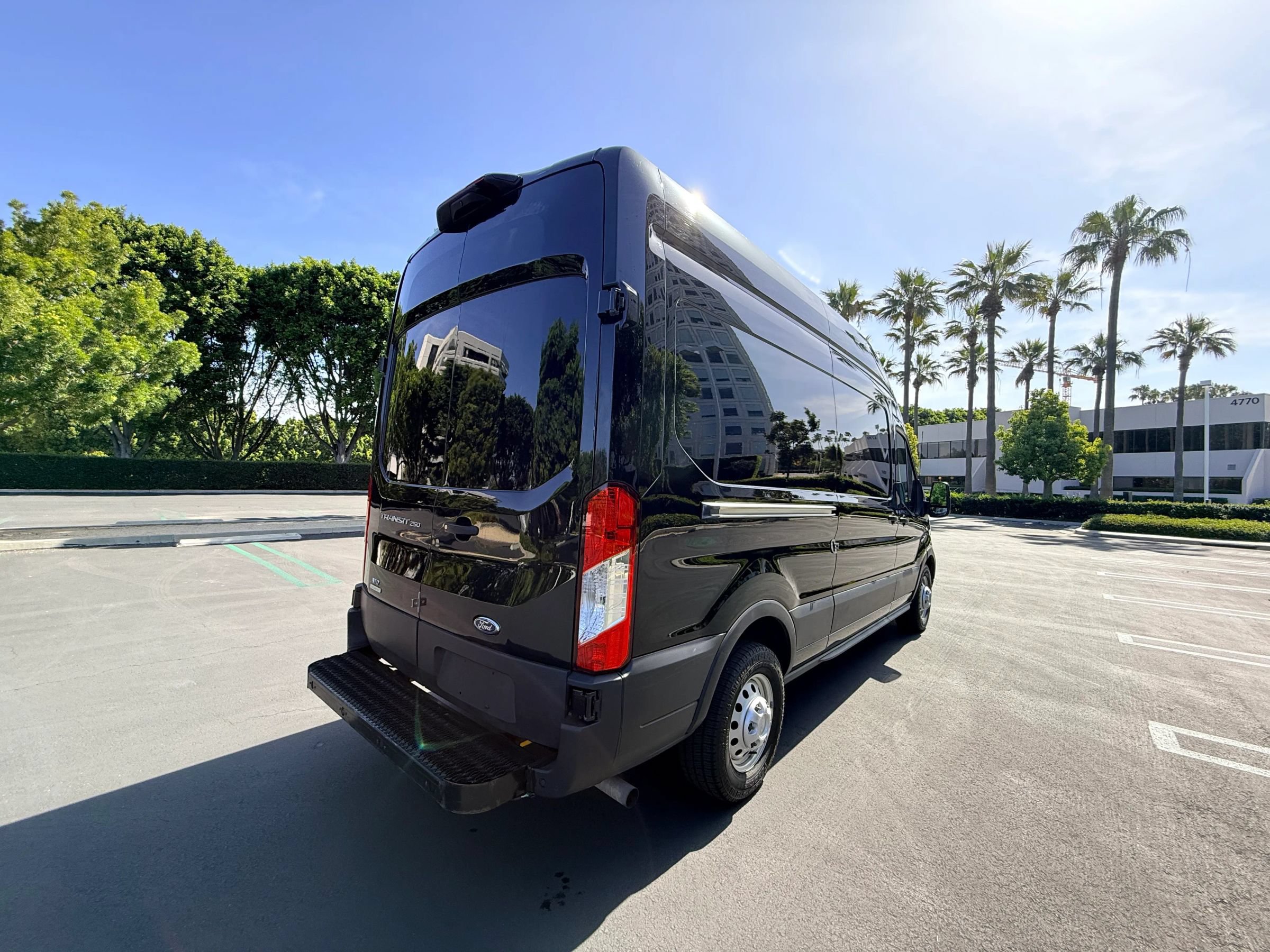 Used 2023 Ford Transit 250 148 High Roof AWD w/ Load Area Protection Package image 5
