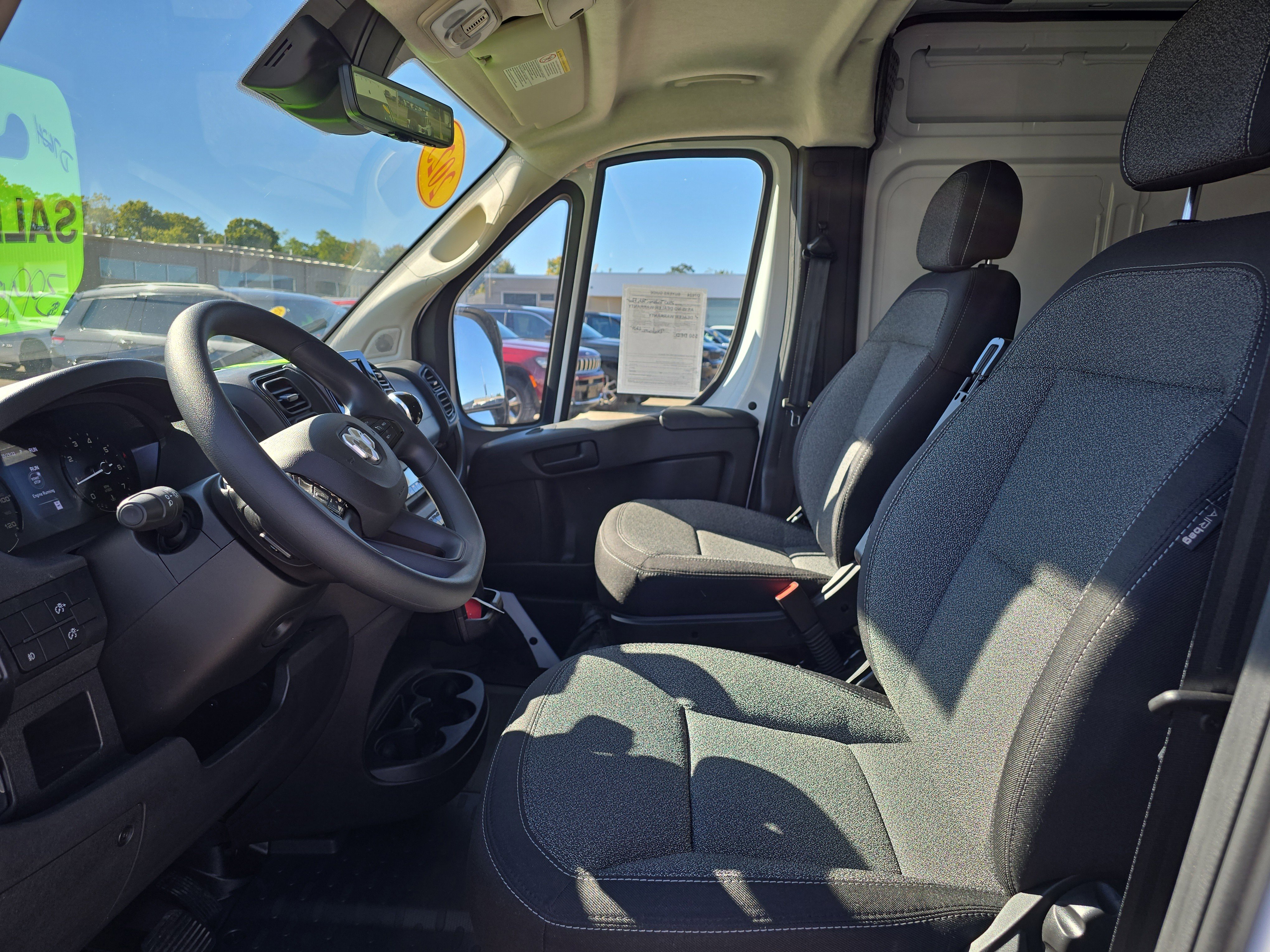 Used 2025 RAM ProMaster 2500 w/ Safety Group FWD image 12