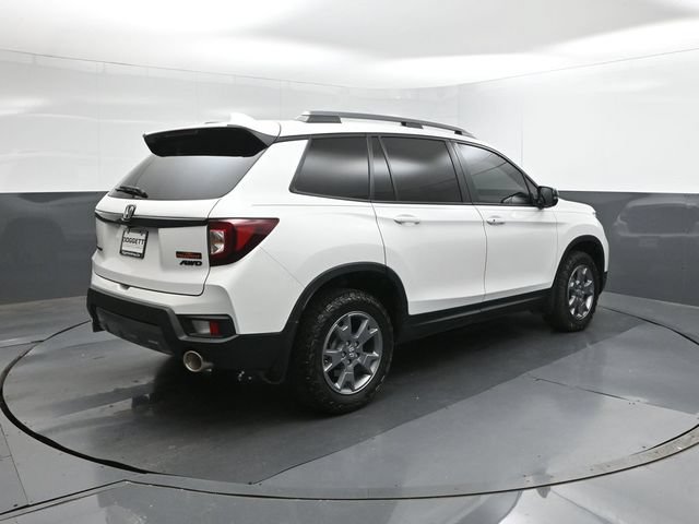 Certified 2025 Honda Passport TrailSport image 8