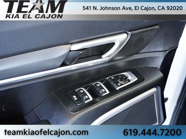 Certified 2024 Kia Telluride LX image 24