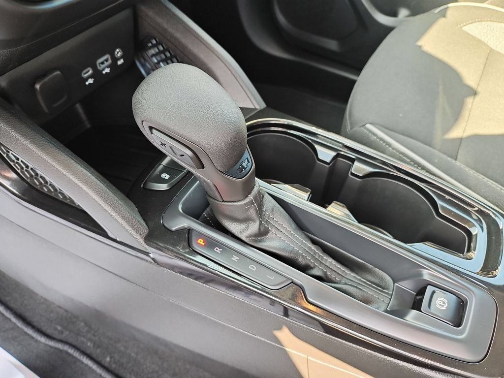 Used 2023 Chevrolet TrailBlazer LT w/ Convenience Package FWD image 20