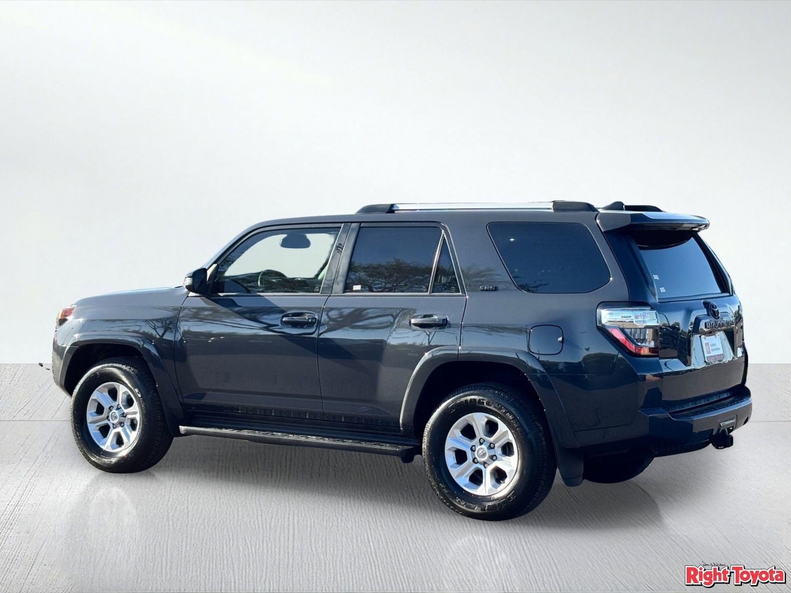 Certified 2024 Toyota 4Runner SR5 Premium w/ Moonroof Package AWD/4WD image 5