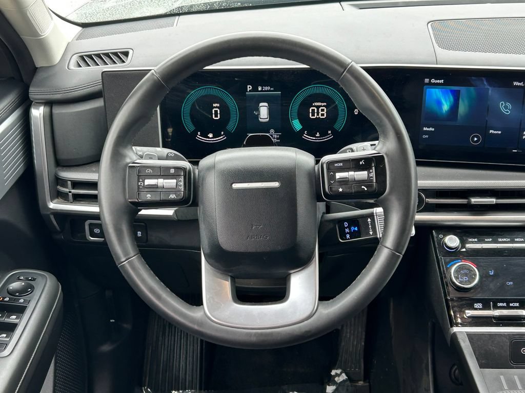 Used 2025 Hyundai Santa Fe SEL FWD image 38