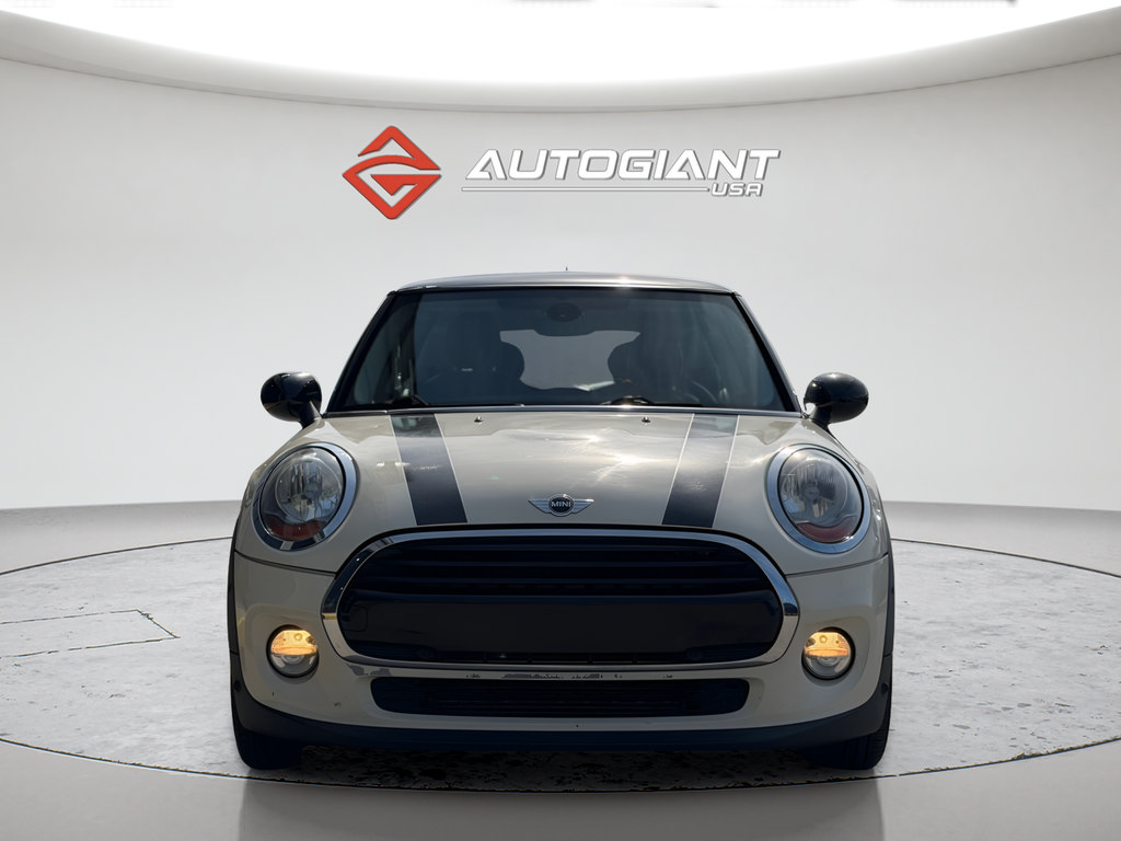 Used 2018 MINI Cooper 2-Door Hardtop FWD image 3
