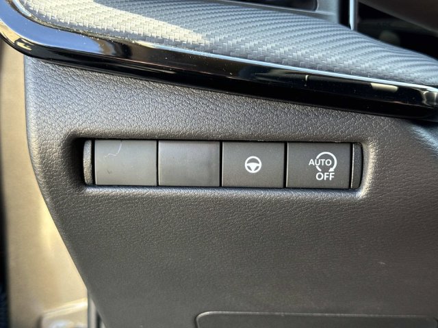 New 2027 Nissan Kicks SR FWD image 23
