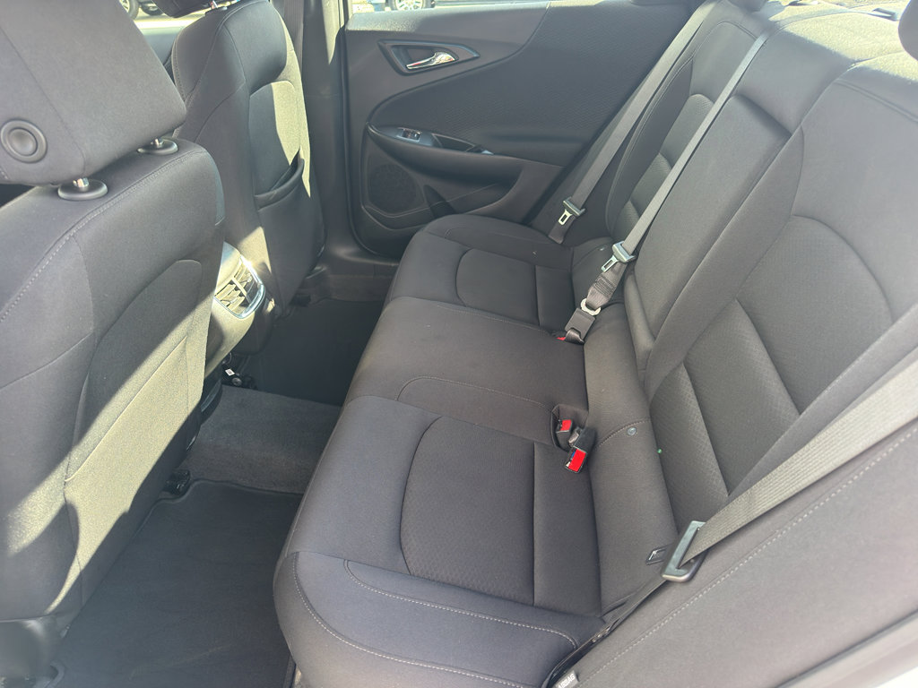 Used 2024 Chevrolet Malibu LT image 14