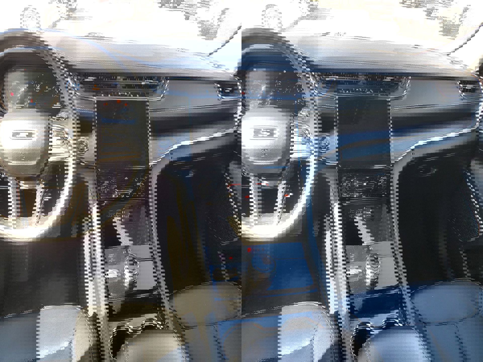 Used 2021 Jeep Grand Cherokee L Limited image 52