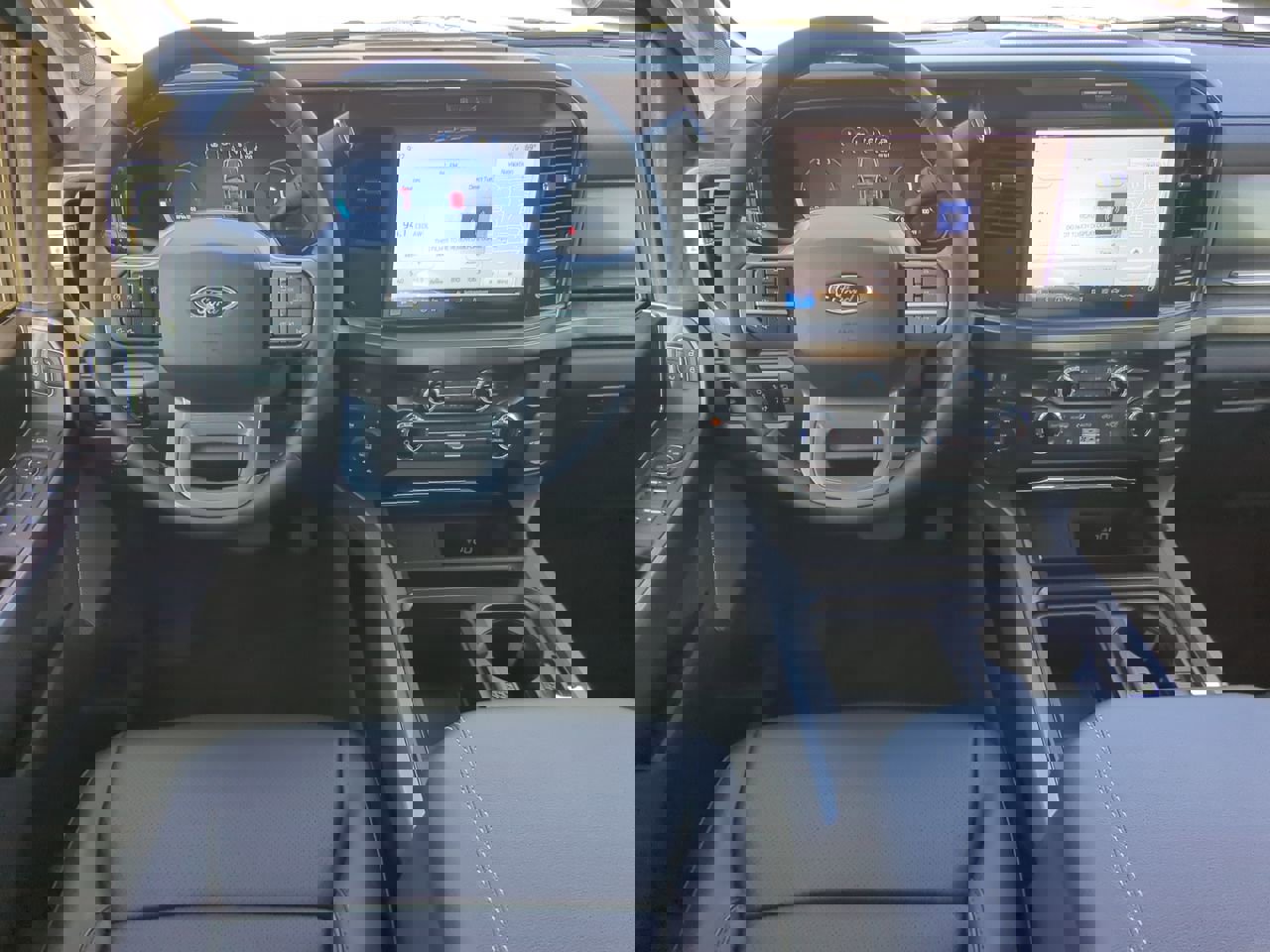 New 2026 Ford F250 Lariat w/ Chrome Package image 14