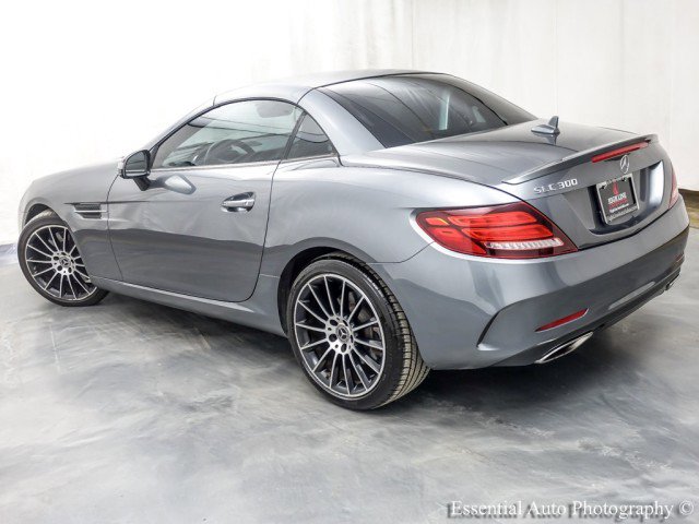 Used 2018 Mercedes-Benz SLC 300 w/ Premium 1 Package image 8