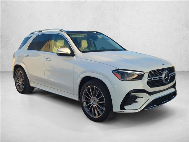 Used 2025 Mercedes-Benz GLE 350 4MATIC image 3