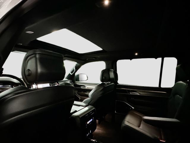 New 2026 Jeep Grand Wagoneer Limited AWD/4WD image 24