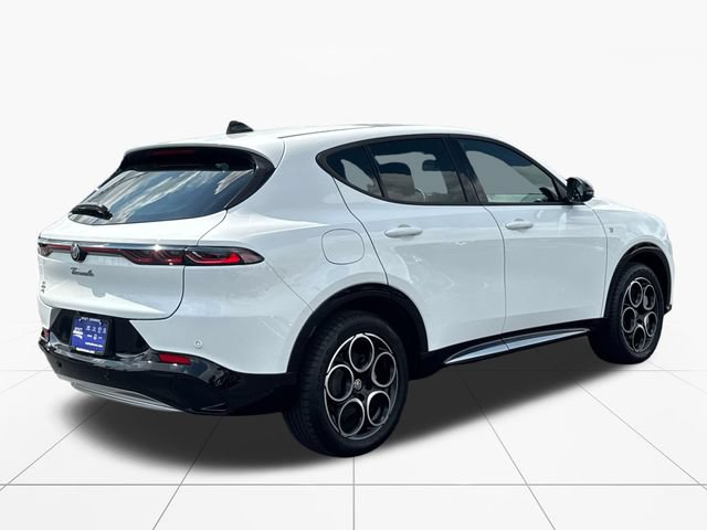 Used 2024 Alfa Romeo Tonale Ti AWD/4WD image 6