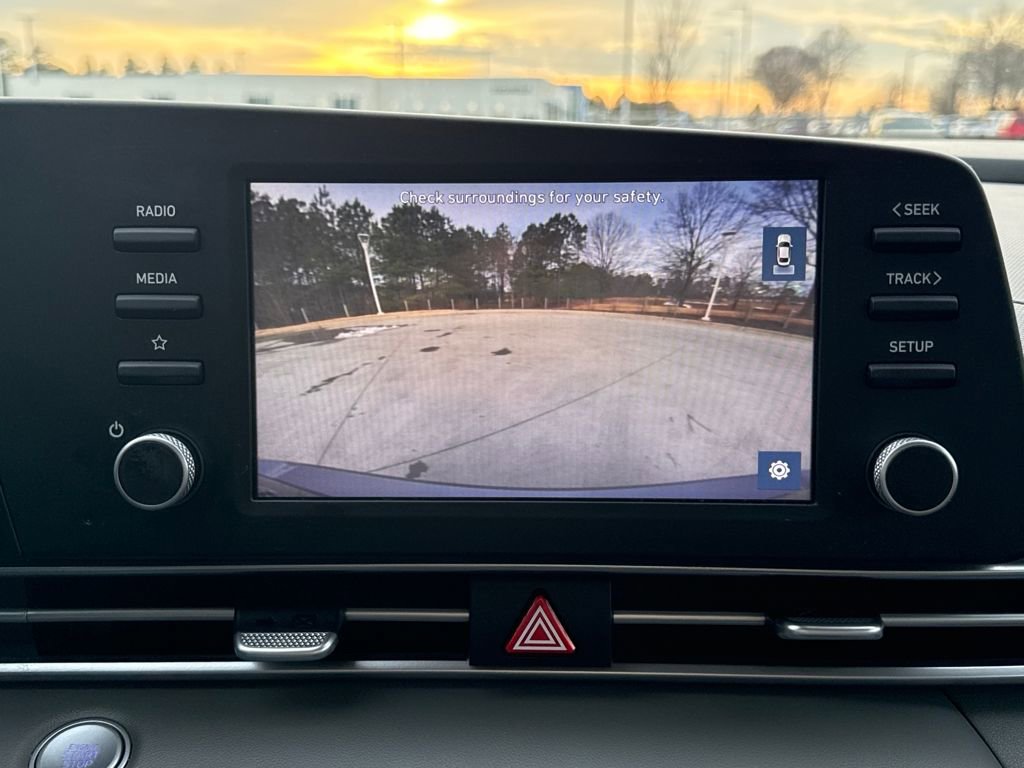 Used 2023 Hyundai Elantra SEL image 24