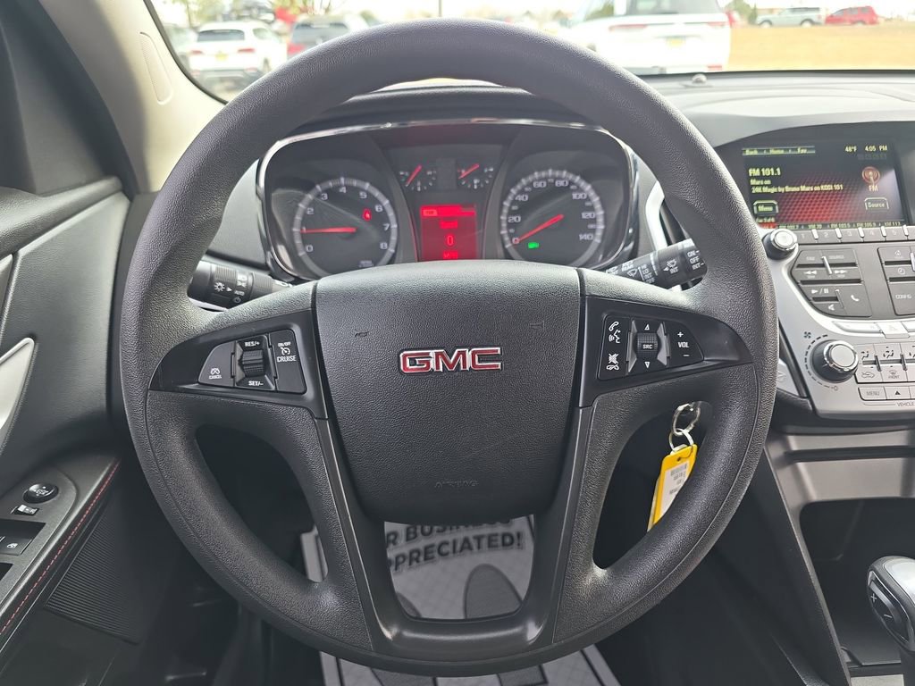 Used 2015 GMC Terrain SLE image 14