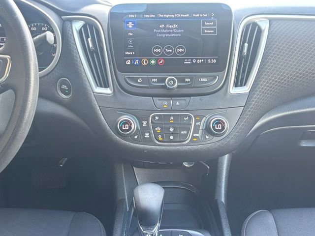 Used 2024 Chevrolet Malibu LT FWD image 4