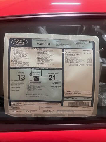 Used 2005 Ford GT RWD image 10