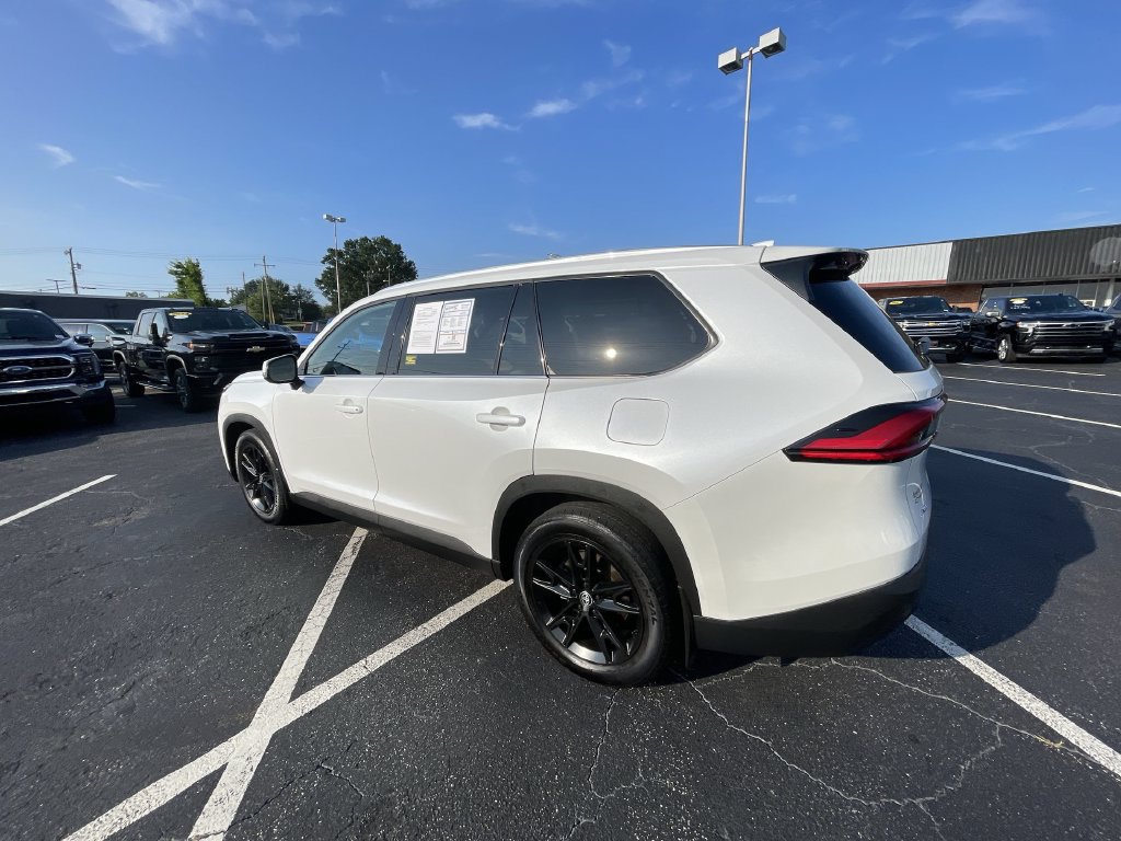 Used 2024 Toyota Grand Highlander AWD image 6