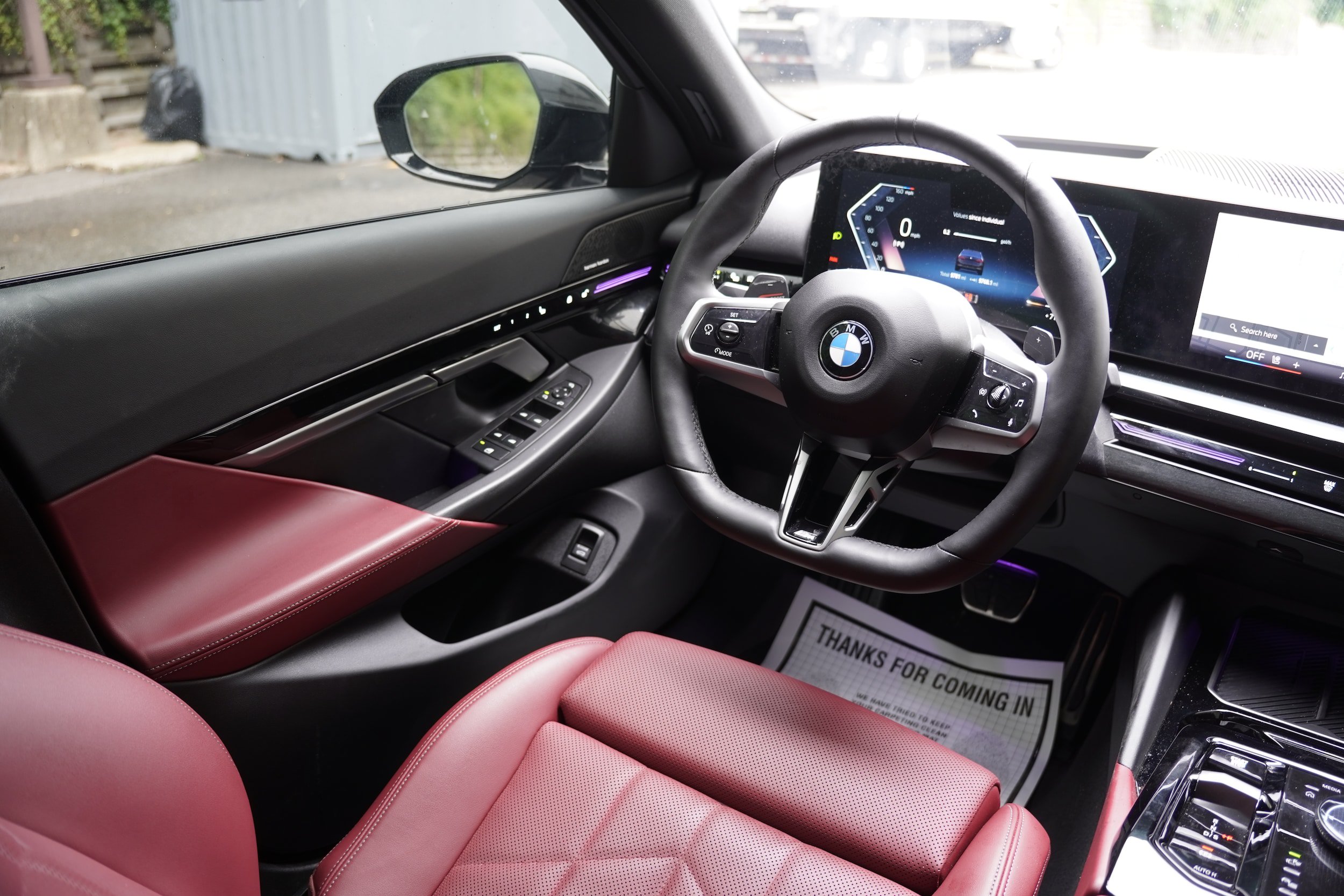 Used 2025 BMW 530i xDrive w/ M Sport Package AWD/4WD image 25