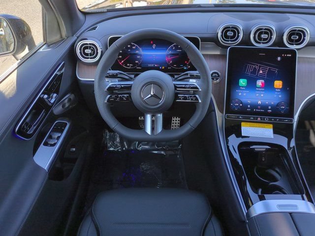 Used 2026 Mercedes-Benz GLC 300 4MATIC image 16