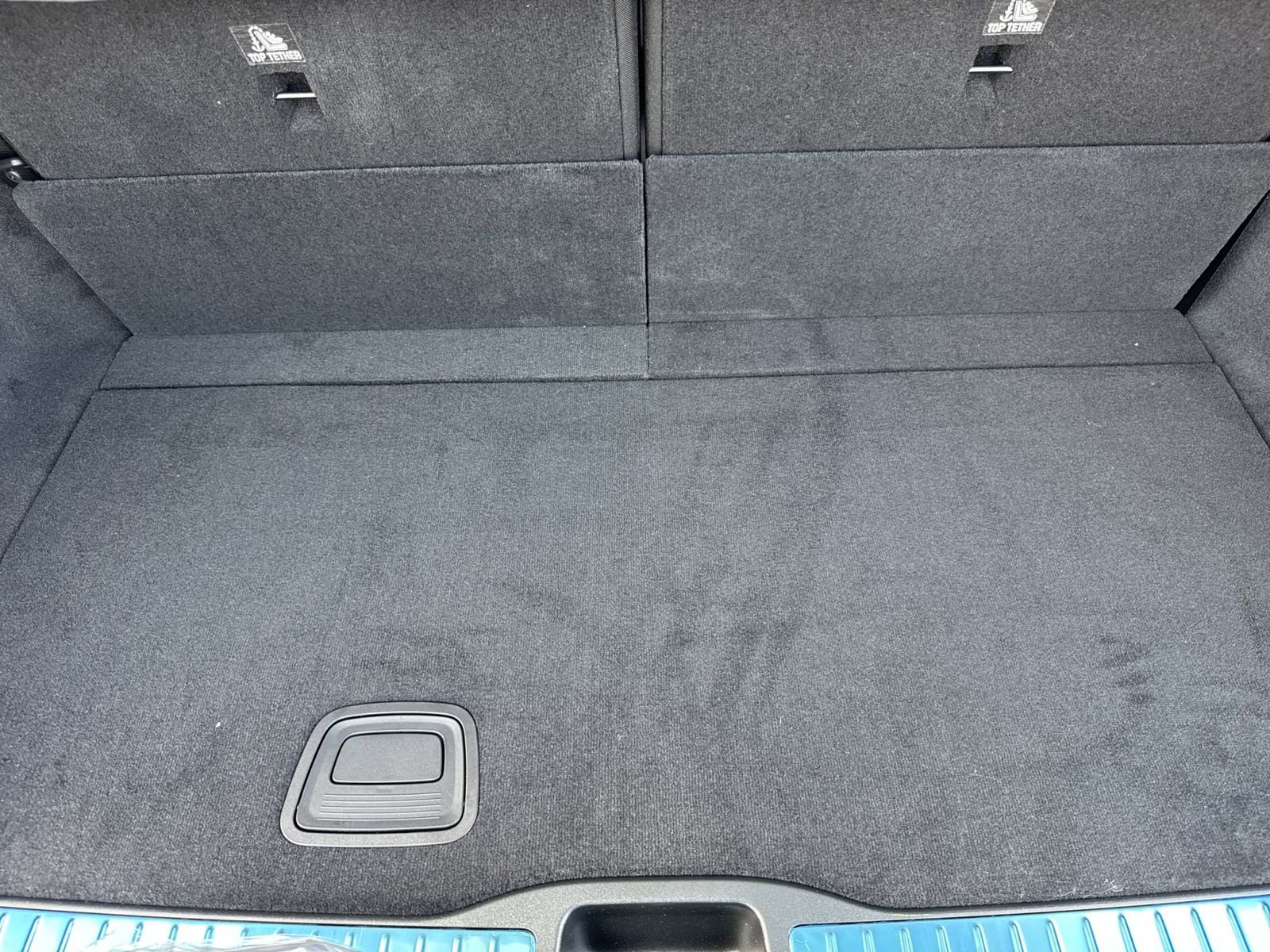 New 2025 Mercedes-Benz GLS 450 4MATIC image 17