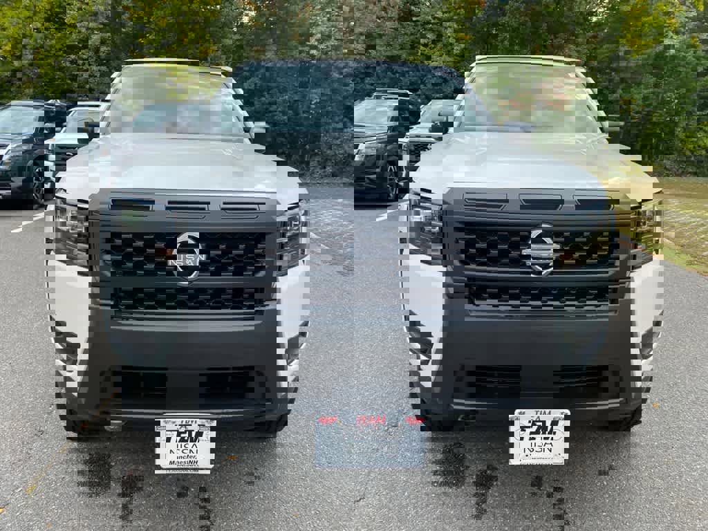 New 2026 Nissan Frontier S image 2